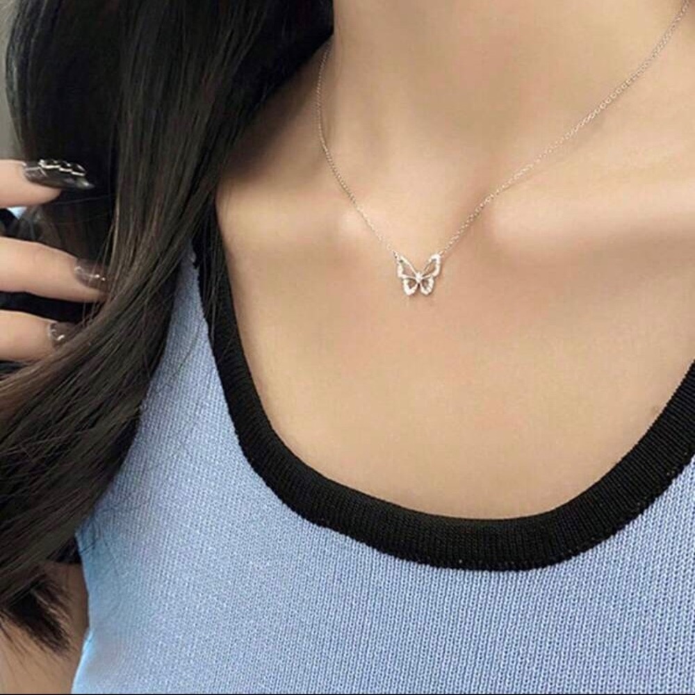 Crystal Bowknot Necklace